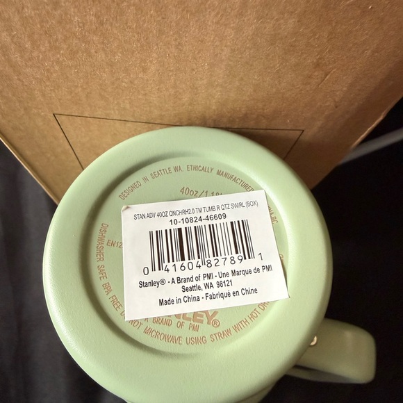 New Stanley 40oz Sage Green Hydration Tumbler w/ Straw - Picture 6 of 6